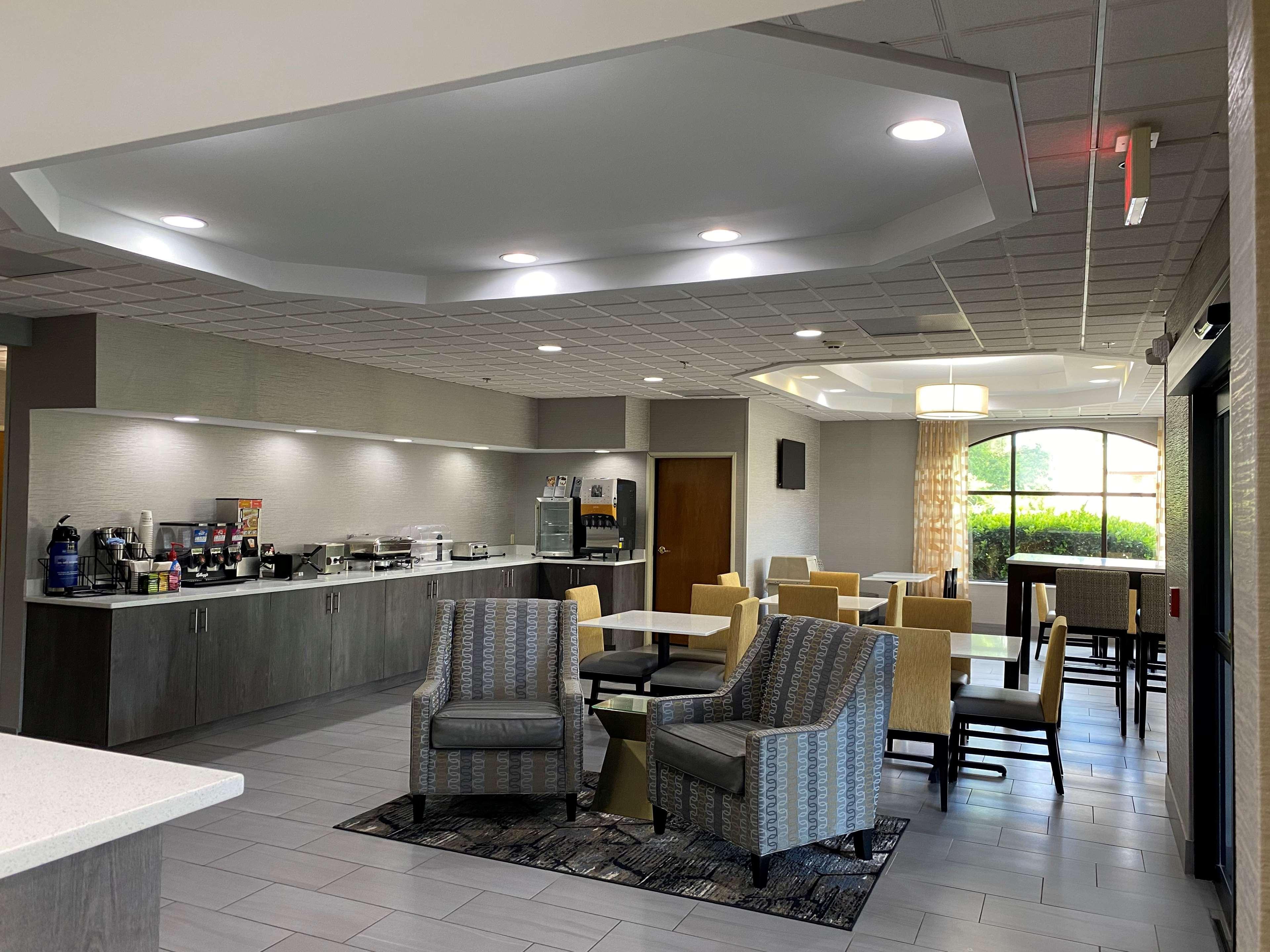 Best Western Executive Inn & Suites Columbia Buitenkant foto